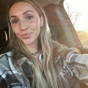 Meet your Posher, Saige